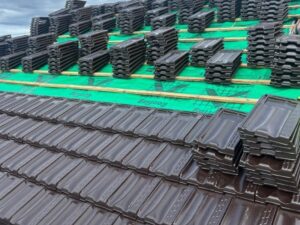 METAL ROOFING PROS & CONS – WHAT’S BEST FOR YOU?